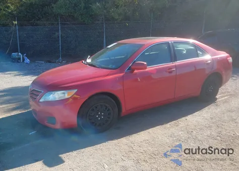 2010 Toyota Camry Le from USA, damaged, VIN 4T1BF3EK2AU071449